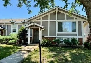 $147,900 | 14051 Dunbar Court, Grandview, MO 64030