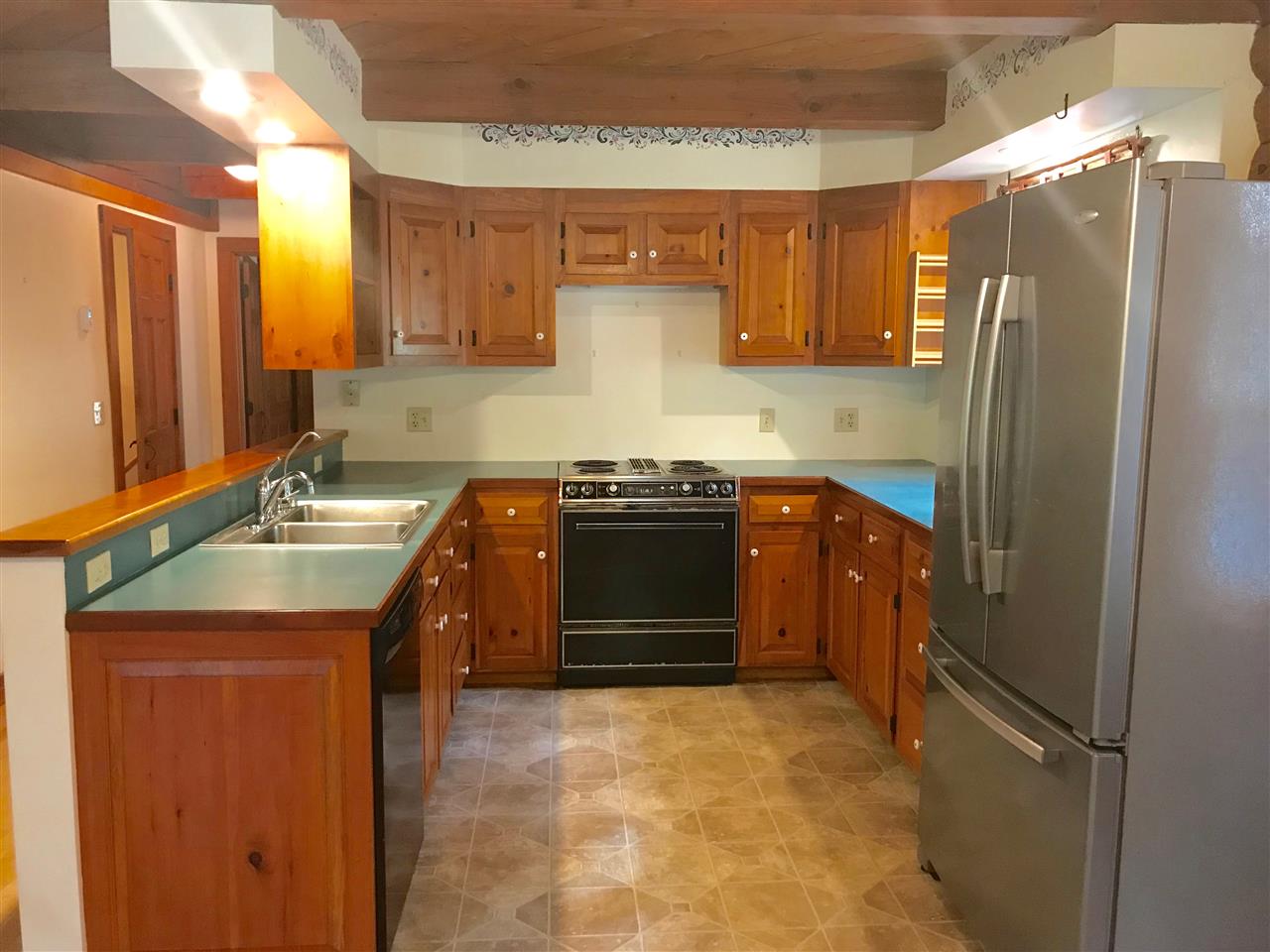 267 Bacon Road Henniker, NH 03242 - Photo 8 of 22