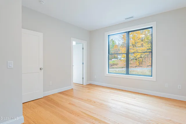 $750,000 | 76 Reservoir Road, Marlborough, NY 12542