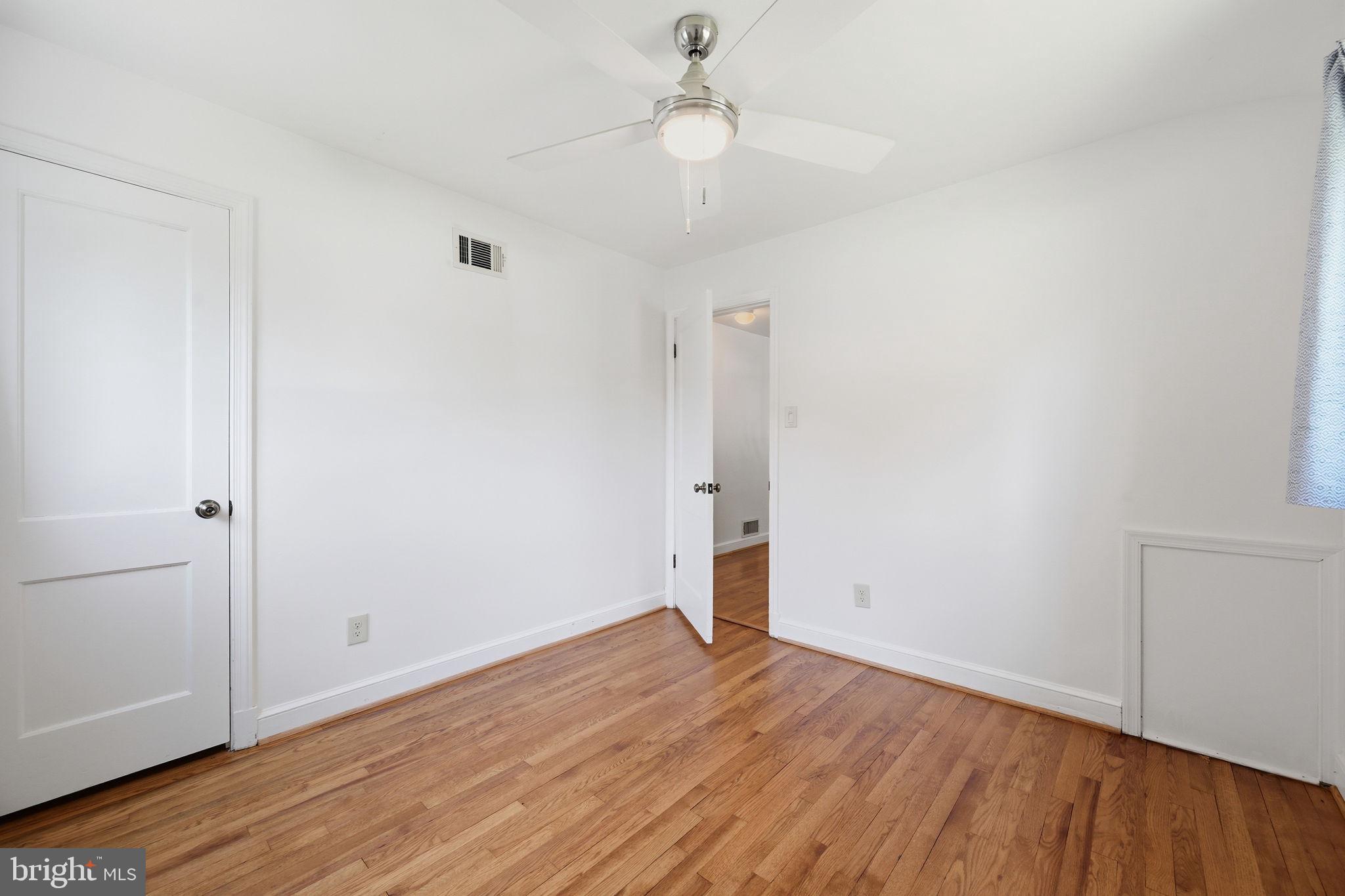 2204 Prichard Road Silver Spring, MD 20902 - Photo 18 of 28