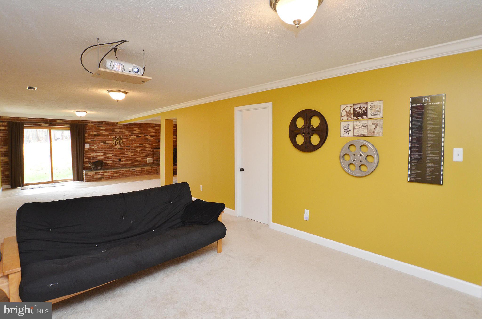 20952 Evergreen Mills Road Leesburg, VA 20175 - Photo 18 of 30 a bedroom with a bed and a window