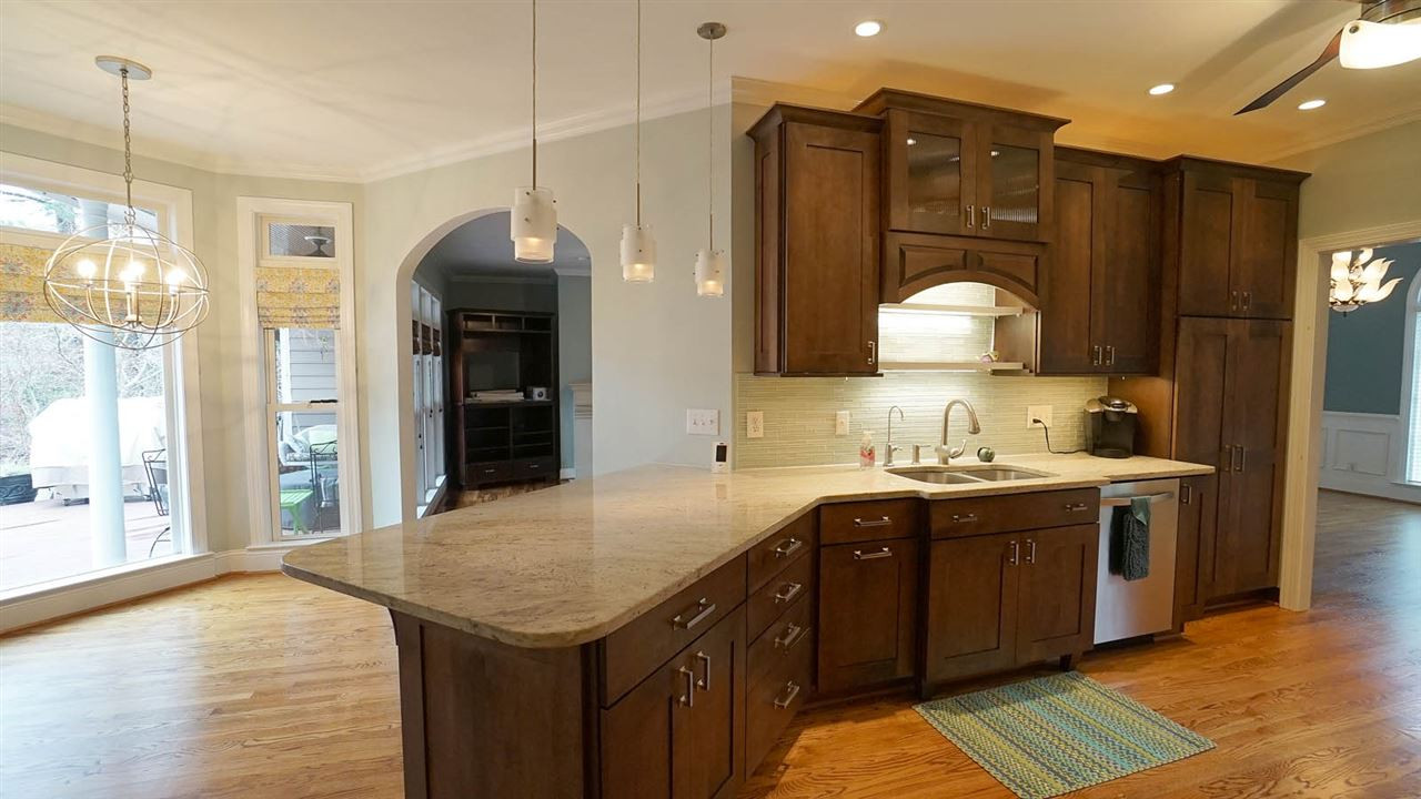 2708 Alloway Court Raleigh, NC 27606 - Photo 8 of 29 Kitchen