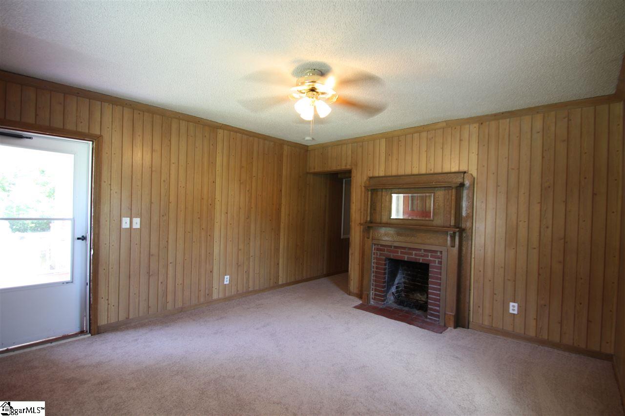 88 East Main Street Inman, SC 29349 - Photo 5 of 20