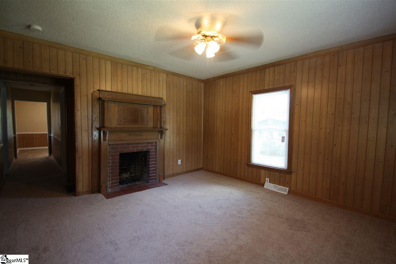 88 East Main Street Inman, SC 29349 - Photo 6 of 20