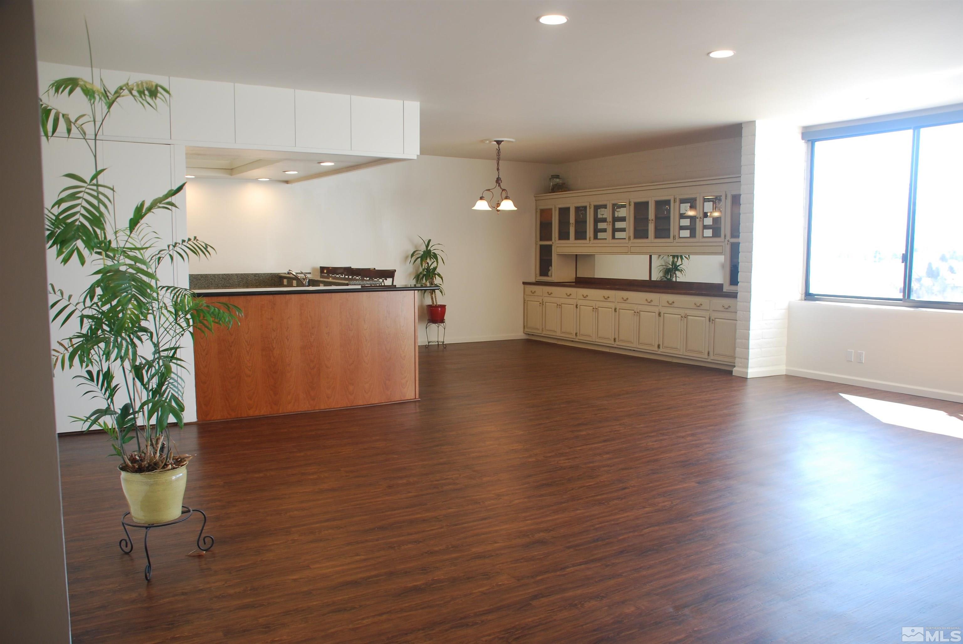 1200 Riverside Drive, Unit 1220 Reno, NV 89503 - Photo 4 of 16 Photo 4