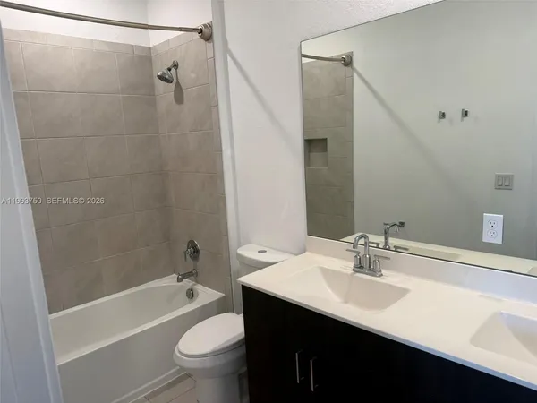 $3,200 | 8694 Via Mar Rosso, Lake Worth, FL 33467