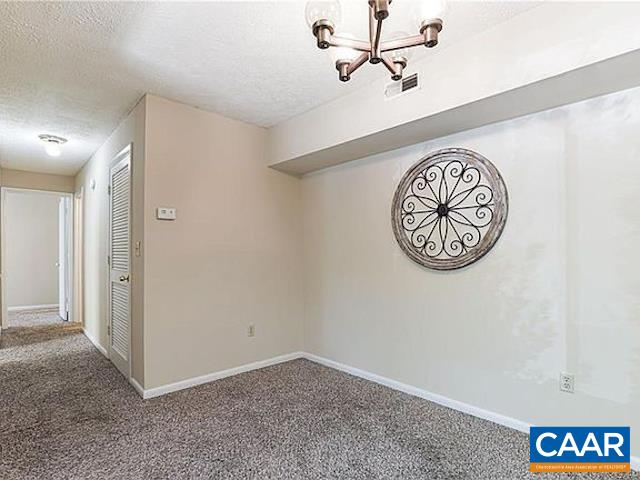 120 Turtle Creek Road, Unit 12 Charlottesville, VA 22901 - Photo 6 of 32 Gallery Image 6