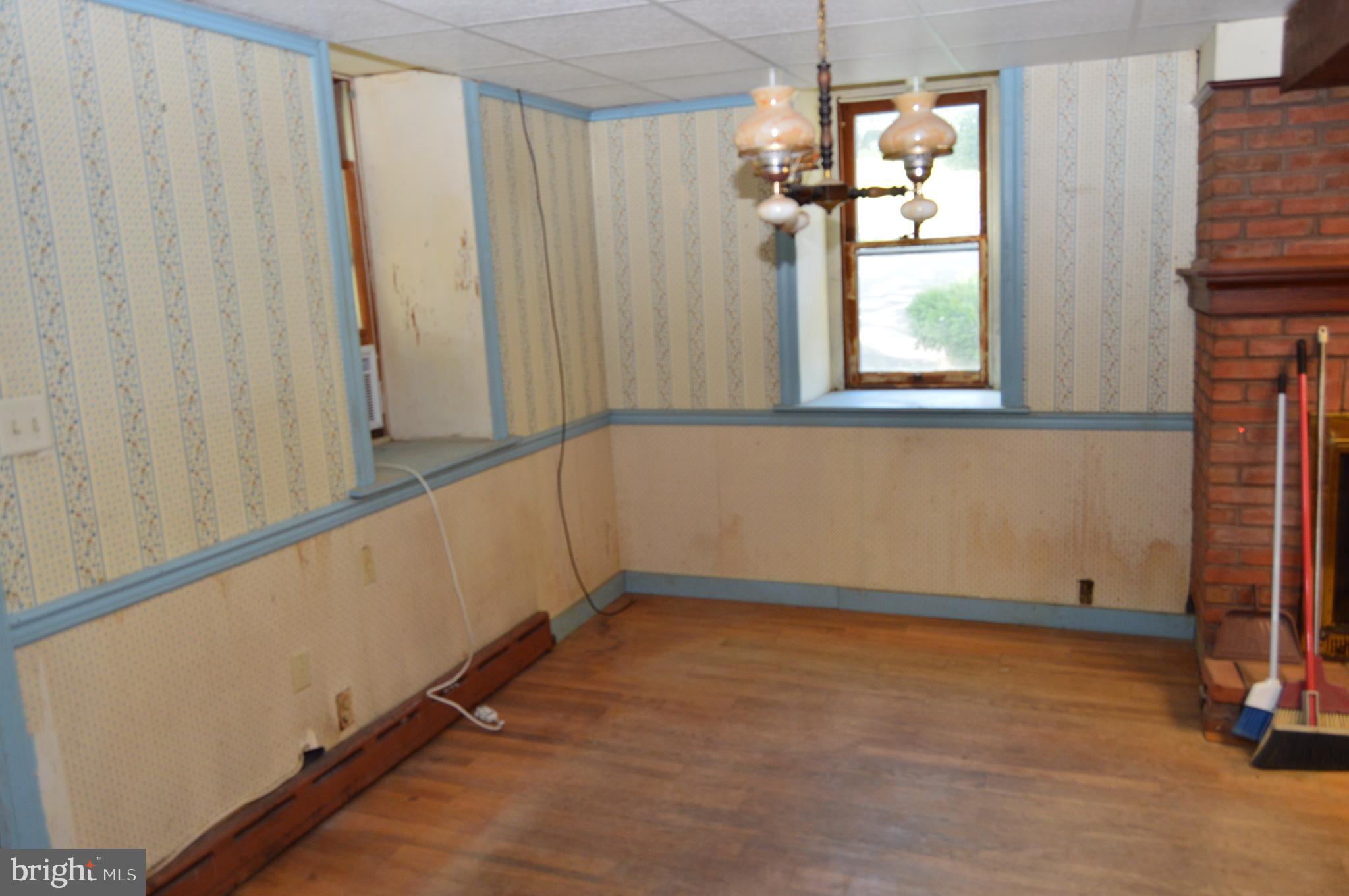 116 Bull Road Oley, PA 19547 - Photo 11 of 54 Dining Area