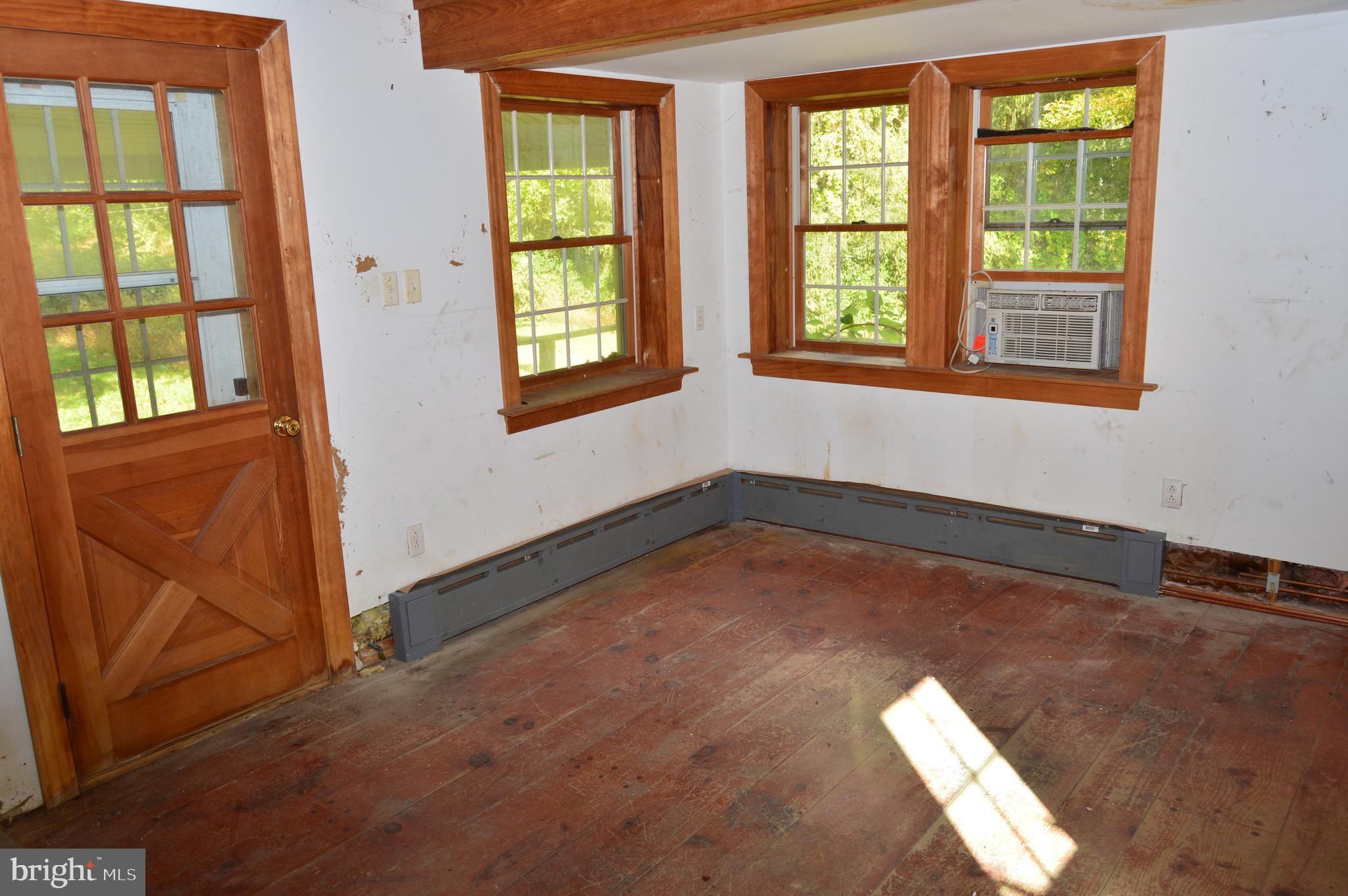 116 Bull Road Oley, PA 19547 - Photo 24 of 54 Family Room (Summer Kitchen)