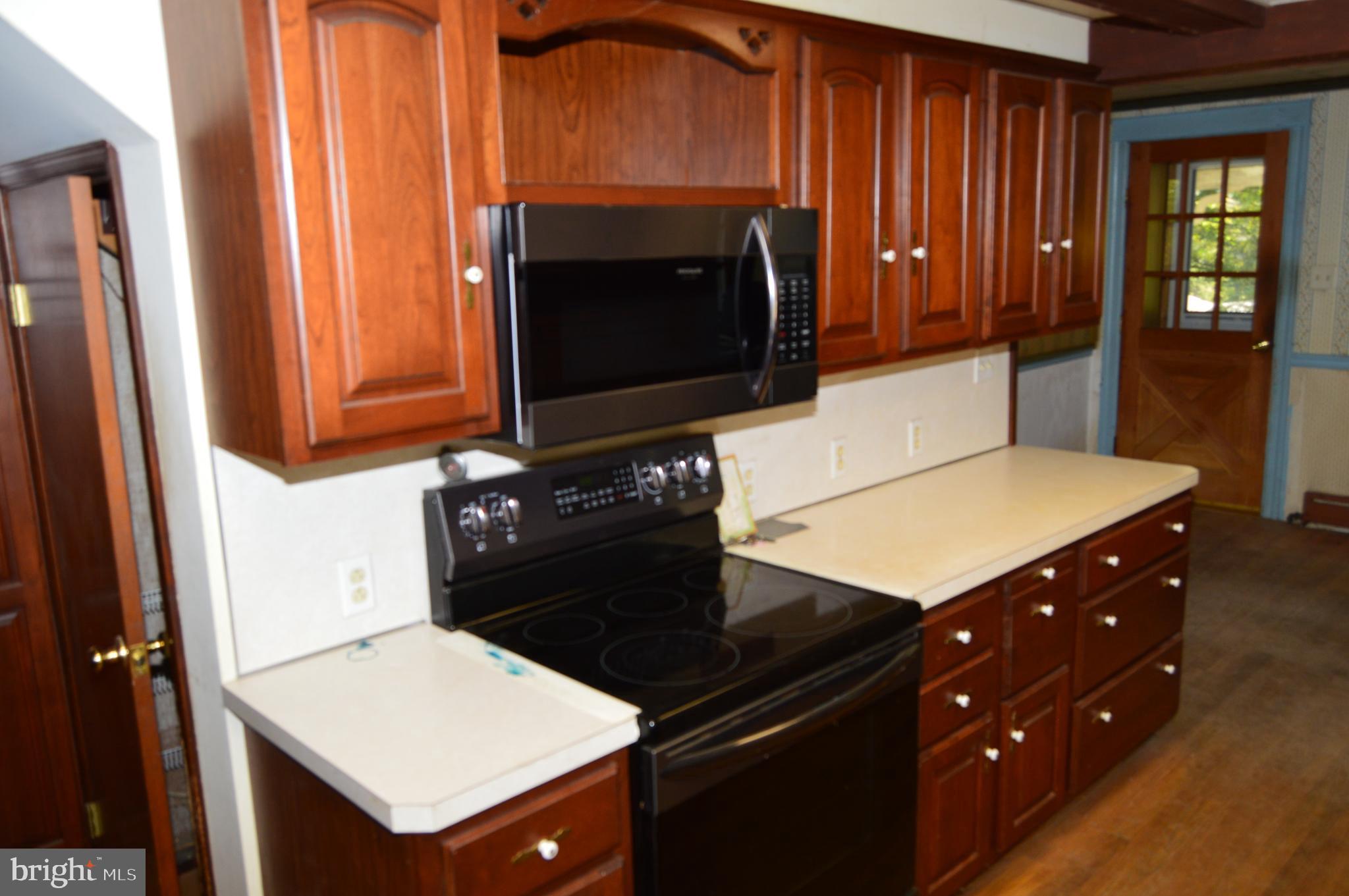 116 Bull Road Oley, PA 19547 - Photo 5 of 54 Kitchen