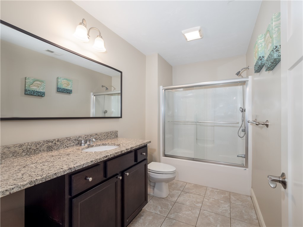 41 Hickory Road Cumberland, RI 02864 - Photo 24 of 33 Gallery Image 24