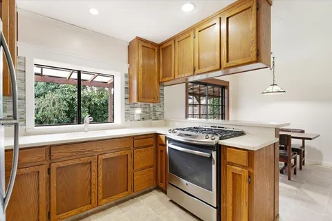 $1,250,000 | 462 Hampstead Way, Santa Cruz, CA 95062