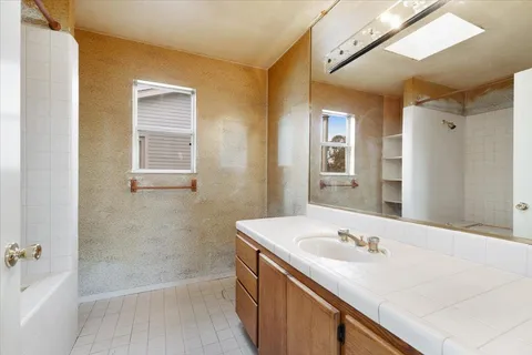 $1,250,000 | 462 Hampstead Way, Santa Cruz, CA 95062