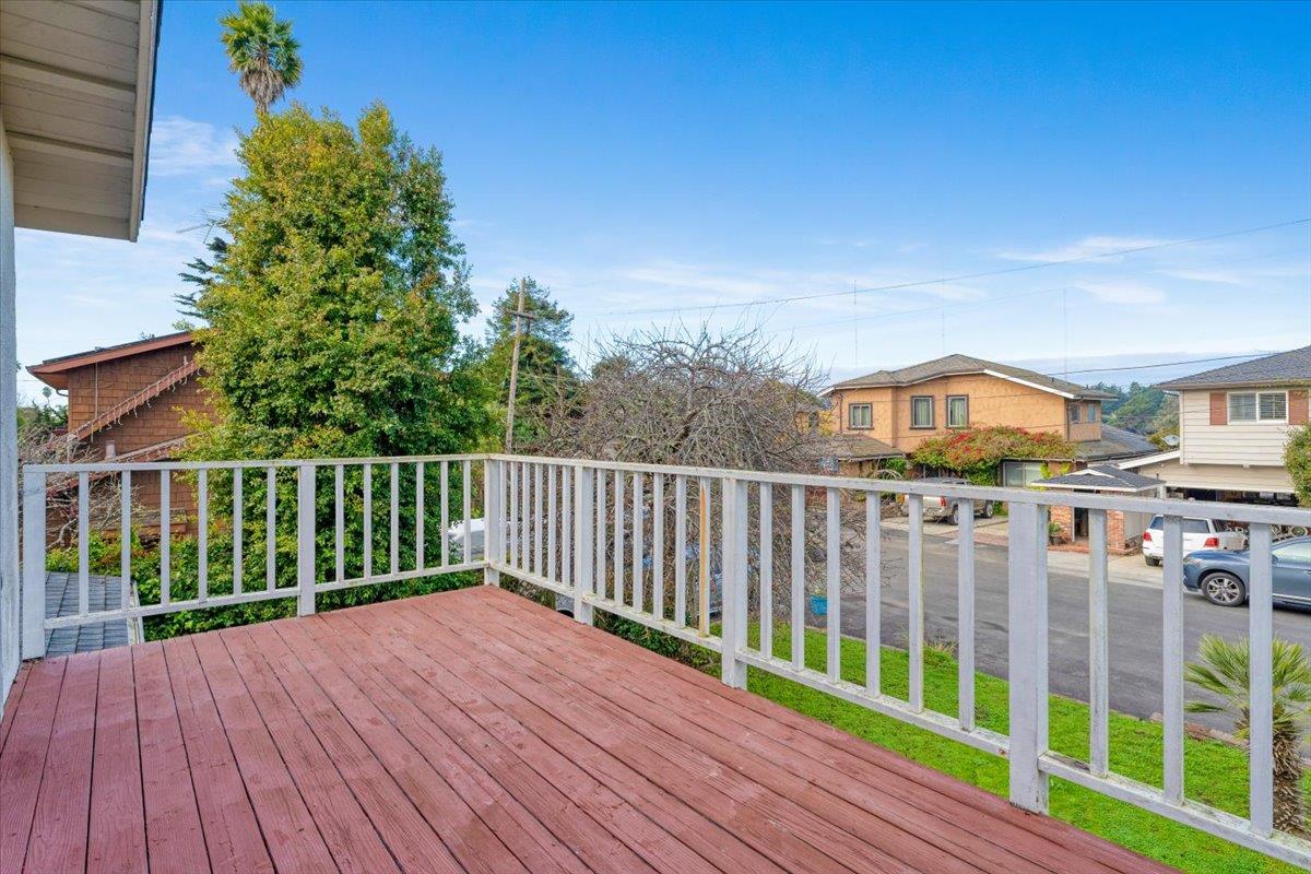462 Hampstead Way Santa Cruz, CA 95062 - Photo 23 of 28