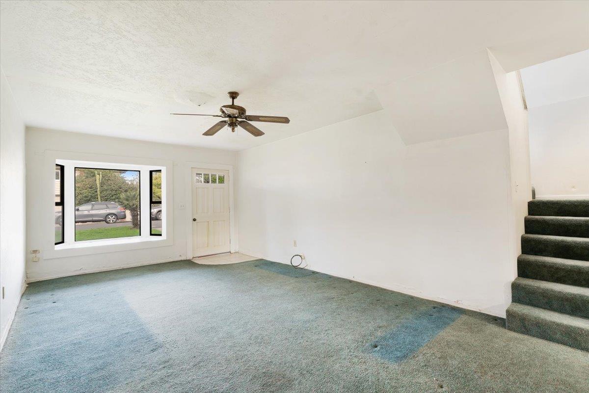 462 Hampstead Way Santa Cruz, CA 95062 - Photo 7 of 28