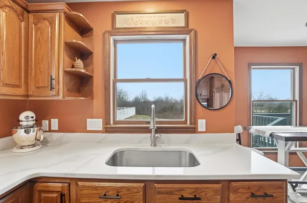 $524,900 | 6484 State Road 48, Aurora, IN 47001