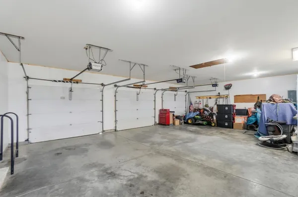 $524,900 | 6484 State Road 48, Aurora, IN 47001