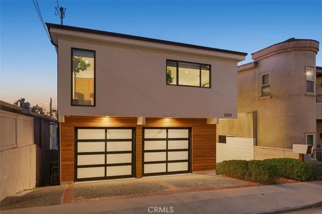 $2,795,000 | 1909 Springfield Avenue, Hermosa Beach, CA 90254