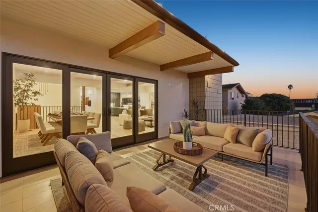 $2,795,000 | 1909 Springfield Avenue, Hermosa Beach, CA 90254