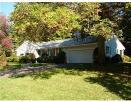 52 Longfellow Road Holyoke, MA 01040 - Photo 1 of 7