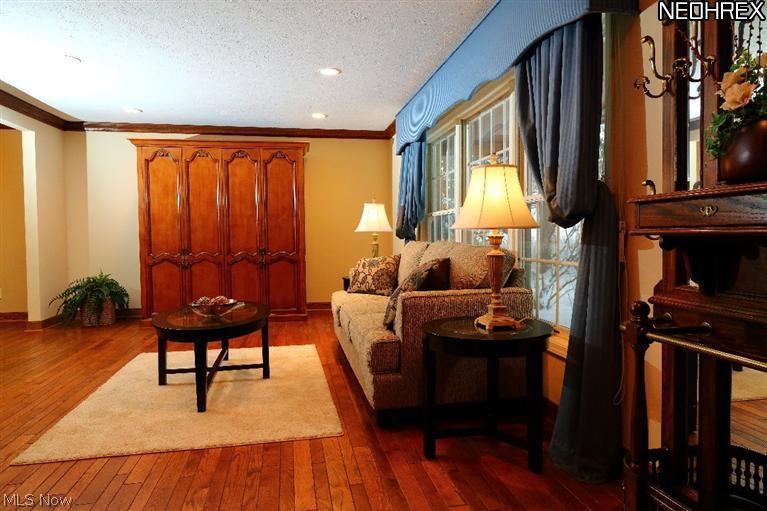 3951 Ellendale Road Moreland Hills, OH 44022 - Photo 7 of 14