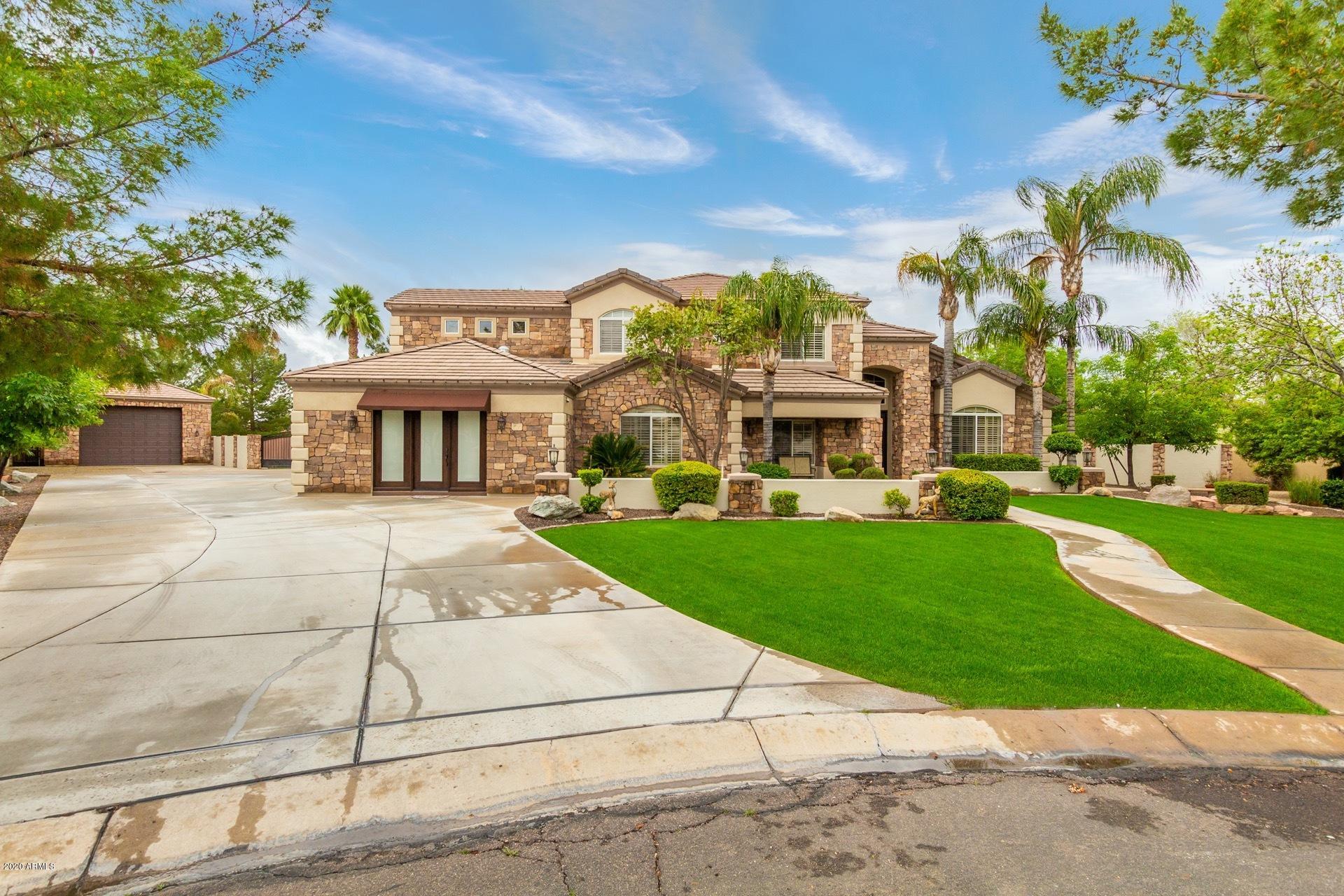 316 South Rochester Court Gilbert, AZ 85296 - Photo 1 of 91 0001-Rochester 2