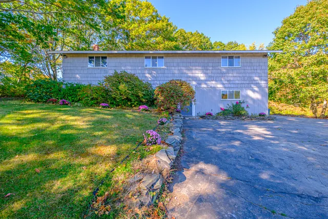 $649,000 | 495 Ocean House Road, Cape Elizabeth, ME 04107