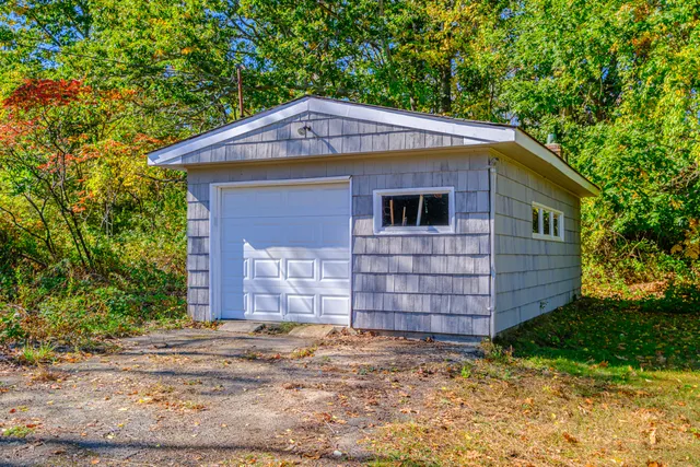 $649,000 | 495 Ocean House Road, Cape Elizabeth, ME 04107