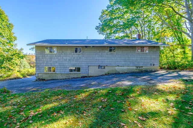 $649,000 | 495 Ocean House Road, Cape Elizabeth, ME 04107