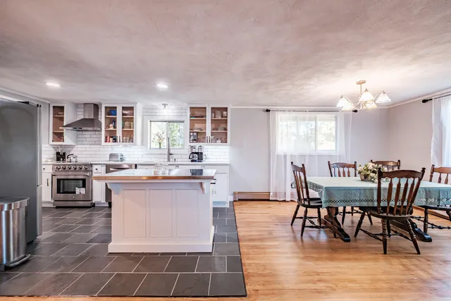 $649,000 | 495 Ocean House Road, Cape Elizabeth, ME 04107