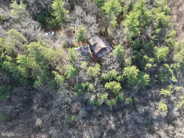 $274,900 | 232 Hawks Rdg Road, Franklin, WV 26807