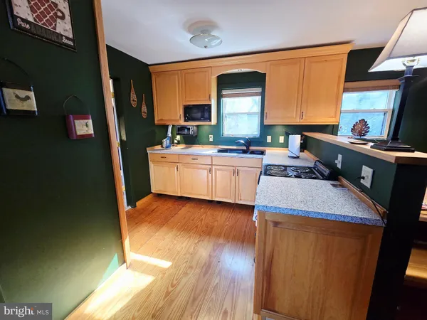 $274,900 | 232 Hawks Rdg Road, Franklin, WV 26807