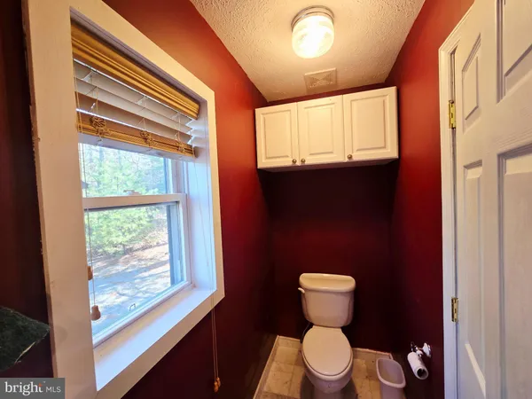 $274,900 | 232 Hawks Rdg Road, Franklin, WV 26807