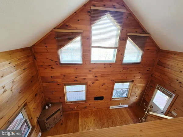 $274,900 | 232 Hawks Rdg Road, Franklin, WV 26807