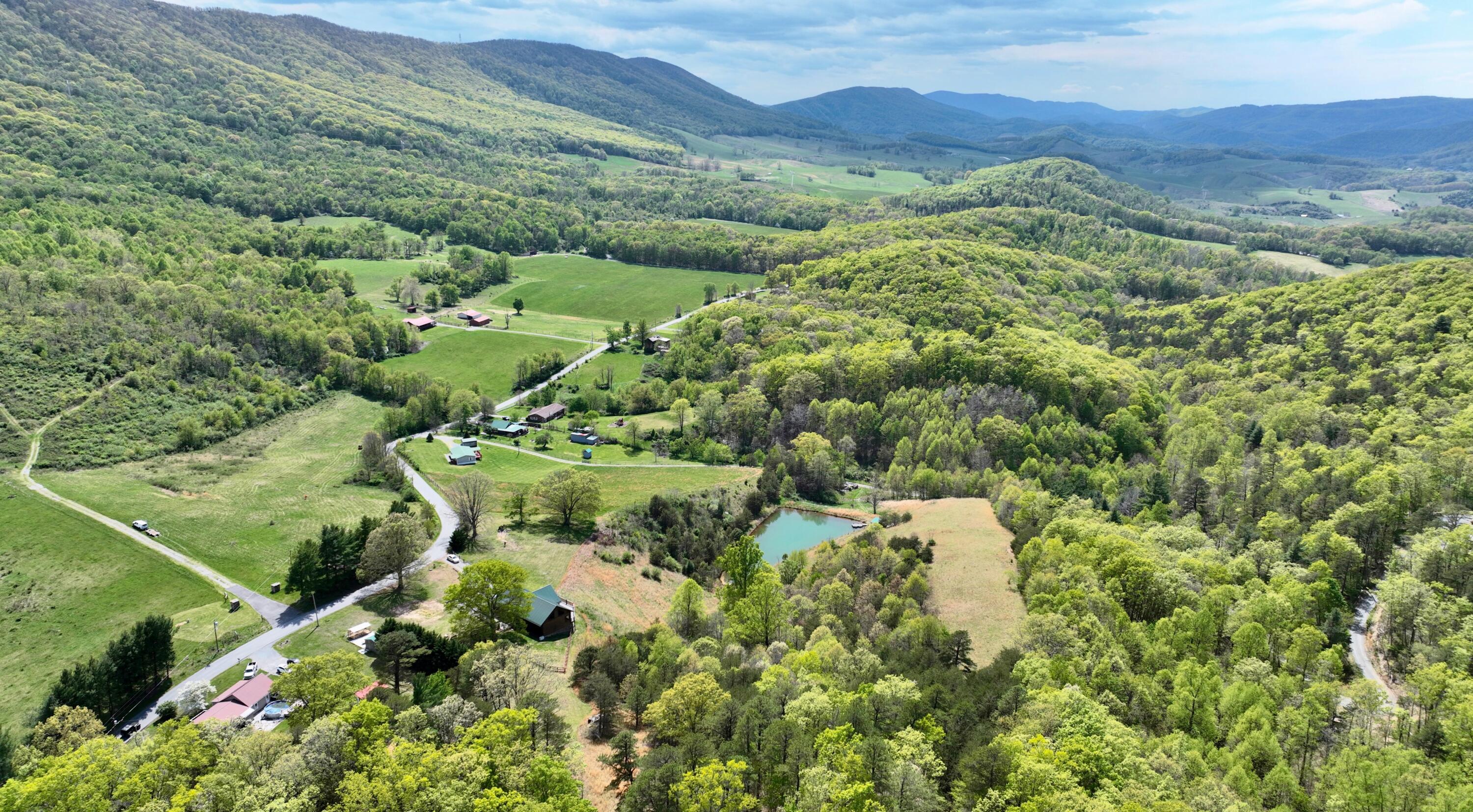 1571 Green Valley Road Peterstown, WV 24963 - Photo 103 of 112 Gallery Image 103