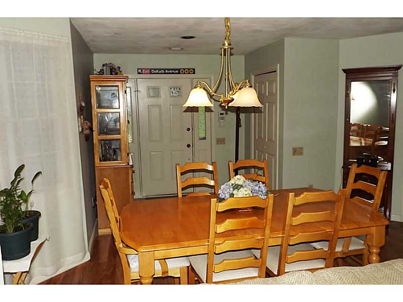 375 Angell Road, Unit D North Providence, RI 02904 - Photo 7 of 16 Dining Area.
