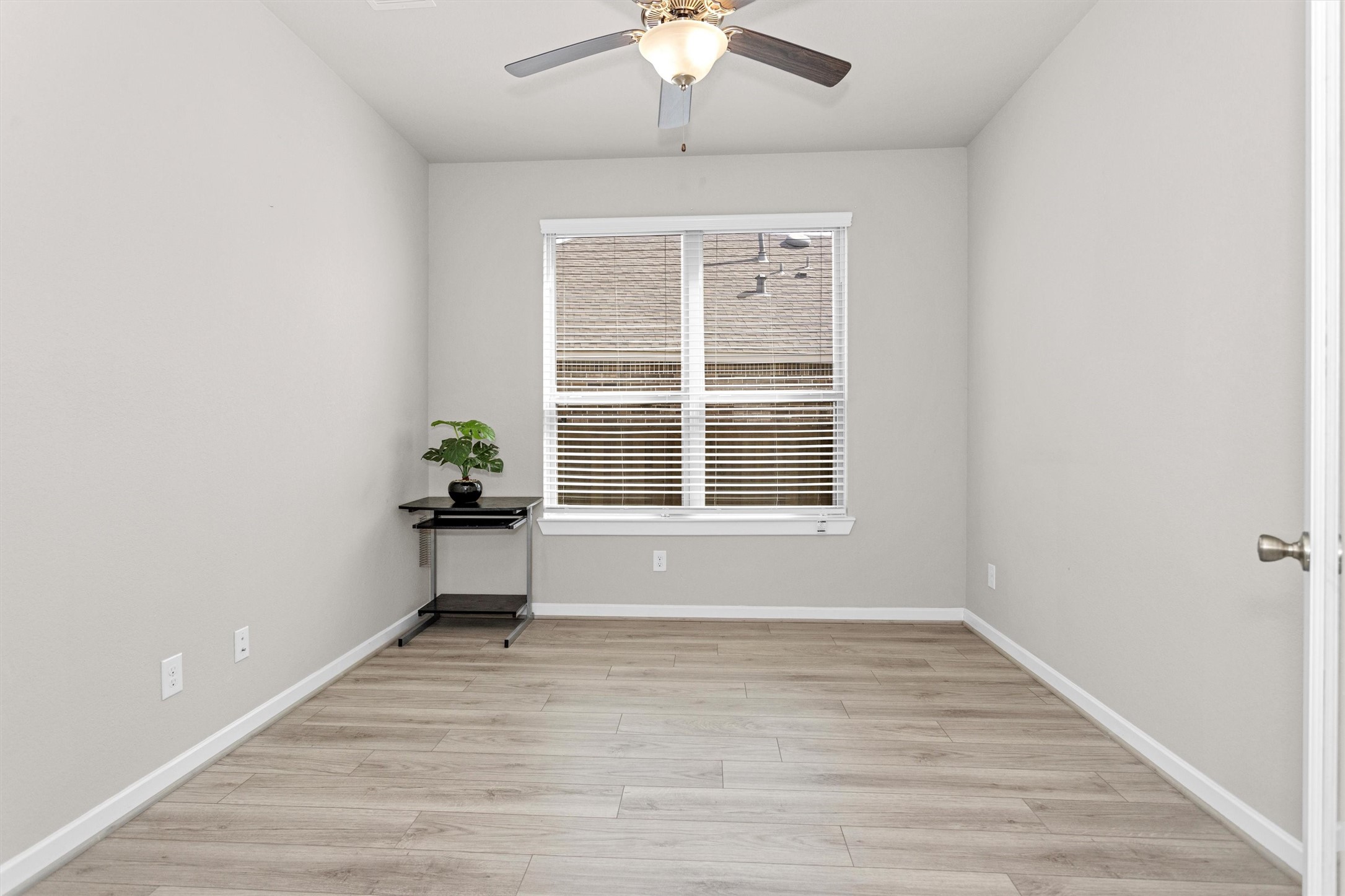 7809 Axis Ridge Drive Magnolia, TX 77354 - Photo 17 of 42 Study room