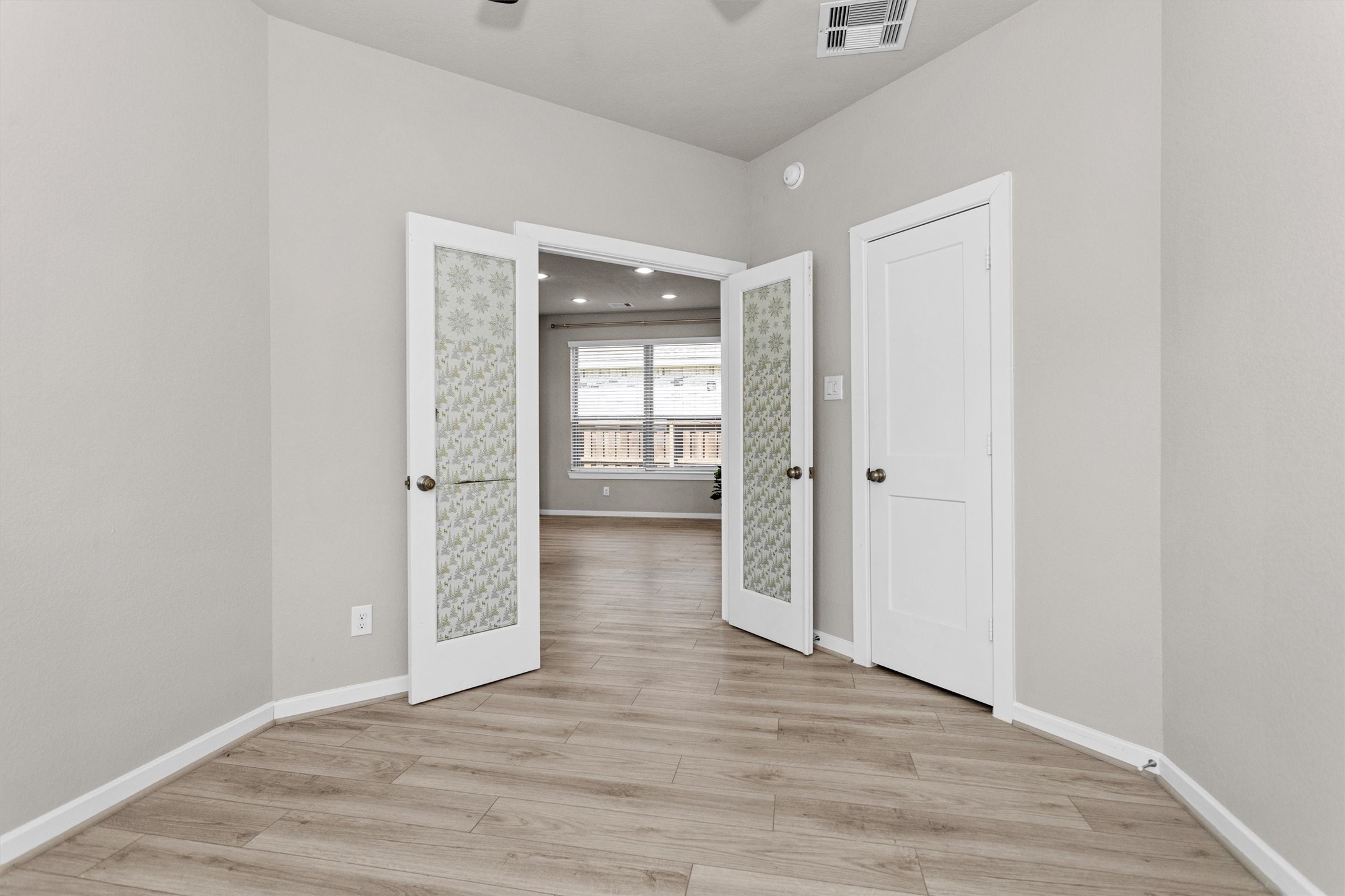 7809 Axis Ridge Drive Magnolia, TX 77354 - Photo 18 of 42