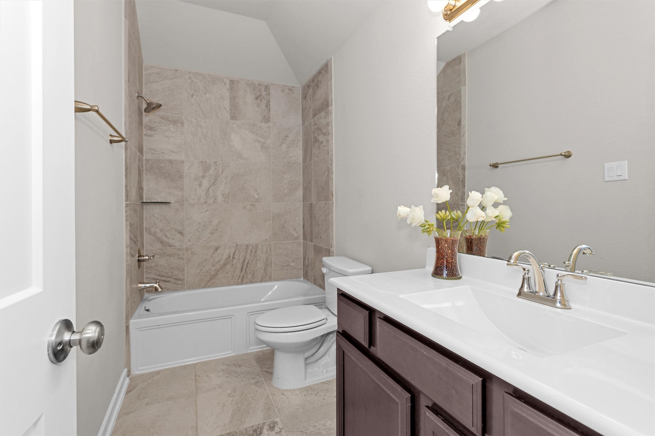 7809 Axis Ridge Drive Magnolia, TX 77354 - Photo 35 of 42 Secondary bathroom