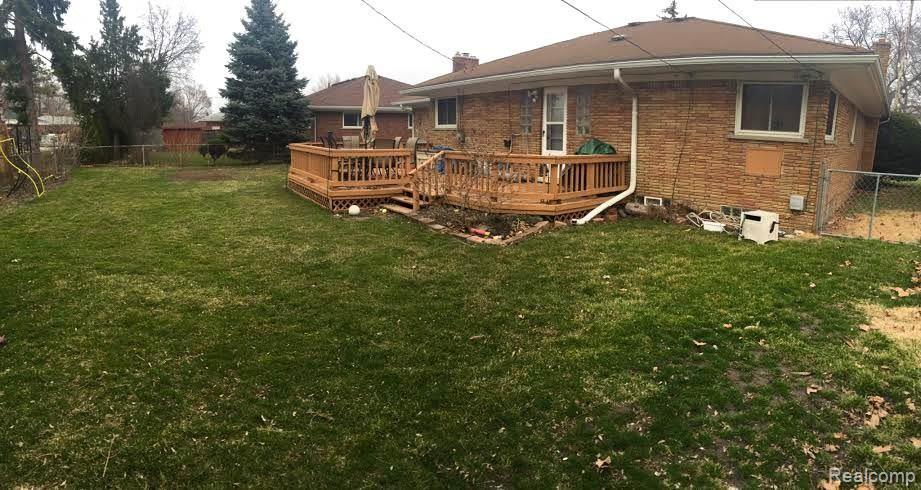 27059 Jean Road Warren, MI 48093 - Photo 17 of 17 3.jpg