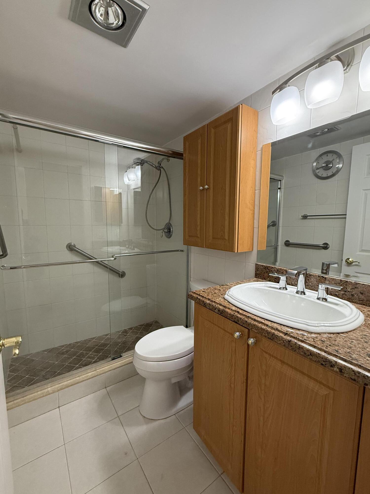 2071 Exeter Boca Raton, FL 33434 - Photo 11 of 22 2071 009
