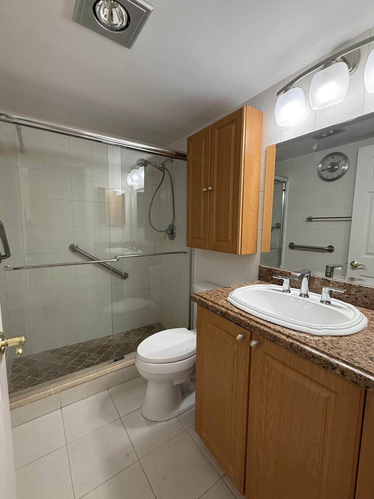 2071 Exeter Boca Raton, FL 33434 - Photo 12 of 22 2071 010