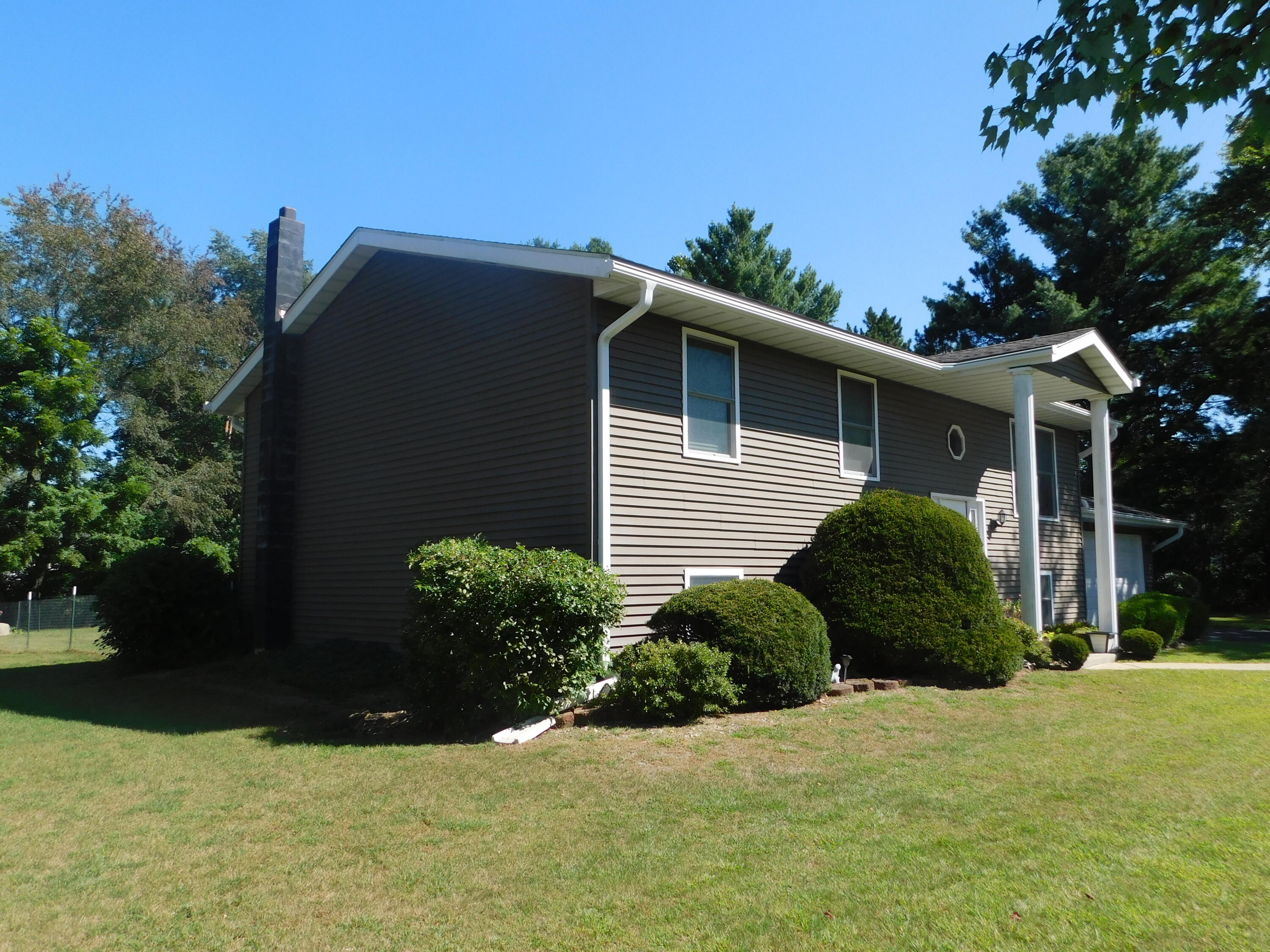 5430 East 1117 North Demotte, IN 46310 - Photo 5 of 55 3000x2250