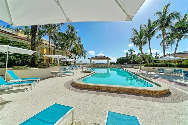 $10,500 | 100 Central Avenue, Unit K817, Sarasota, FL 34236