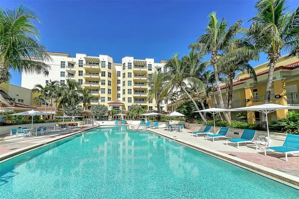 $10,500 | 100 Central Avenue, Unit K817, Sarasota, FL 34236