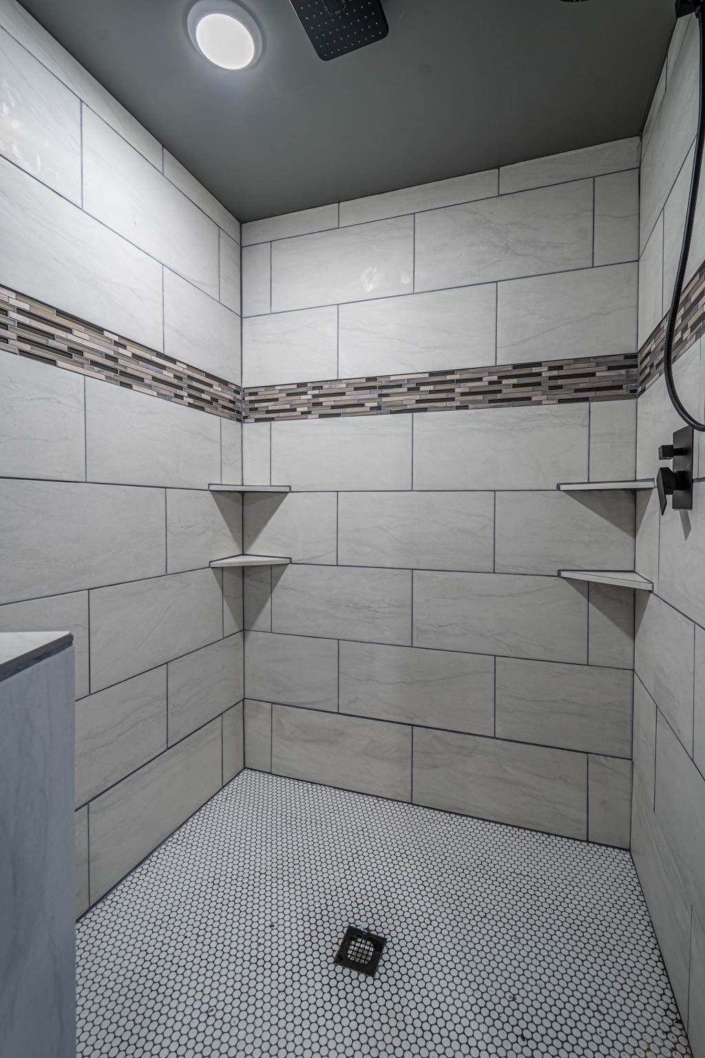 476 Chestnut Grove Road Pulaski, TN 38478 - Photo 30 of 55 a bathroom with a shower