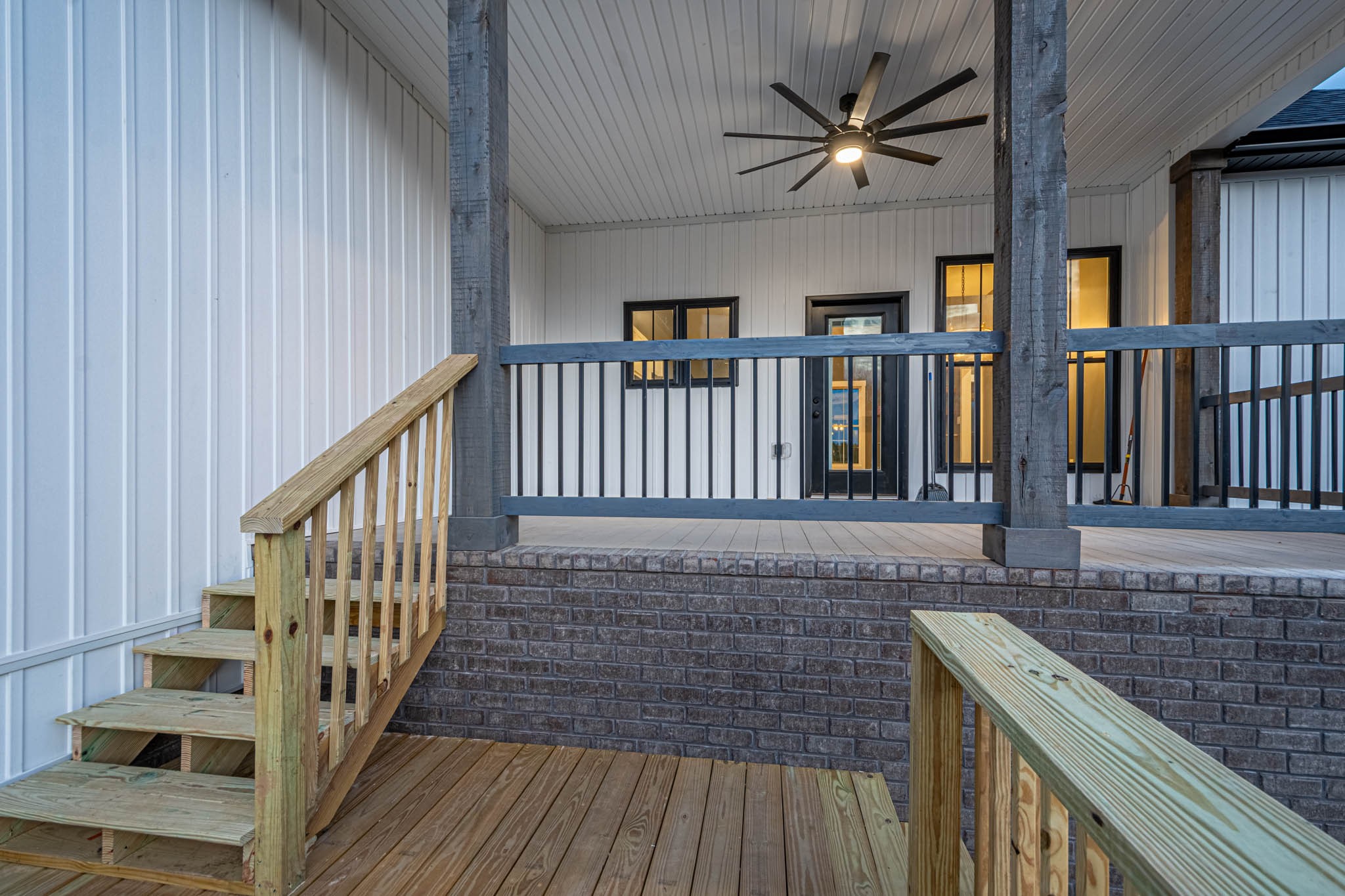 476 Chestnut Grove Road Pulaski, TN 38478 - Photo 49 of 55 a view of entryway with wooden floor