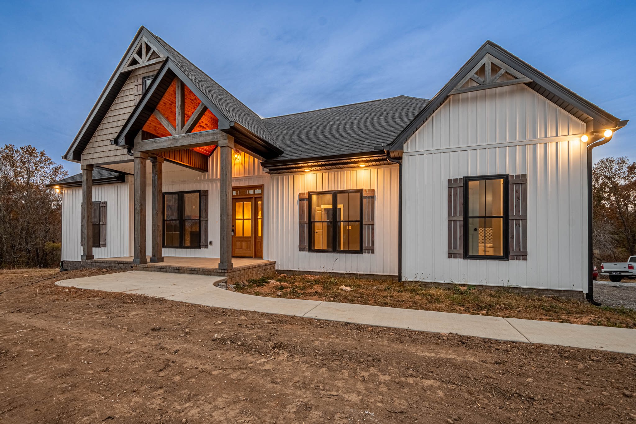 476 Chestnut Grove Road Pulaski, TN 38478 - Photo 5 of 55 a front view of residential houses