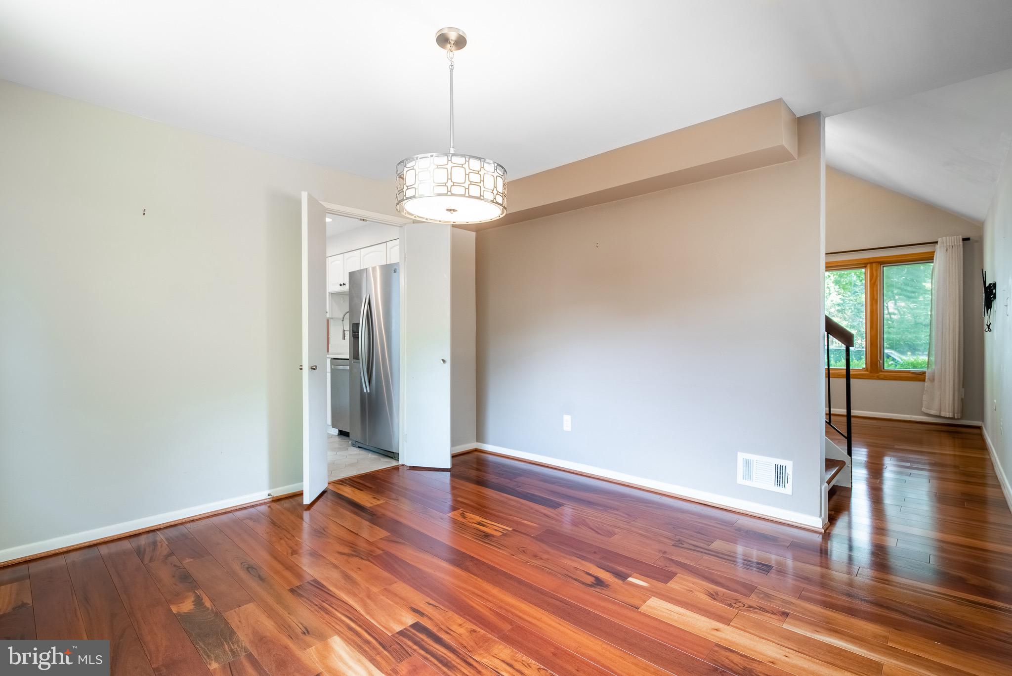 6356 11th Road North Arlington, VA 22205 - Photo 12 of 27 Dining Room