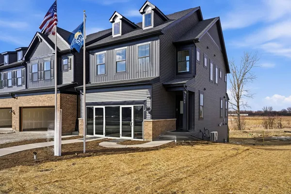 $538,935 | 929 Preserve Court, Unit 2005, Aurora, IL 60502